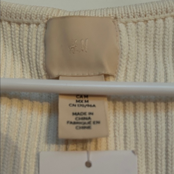 H&M Off-White Ribbed Knit Top - Picture 2 of 3